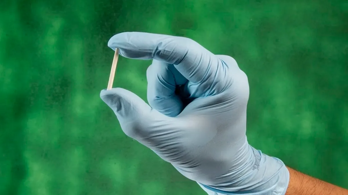 Imagem ilustrativa da notícia Anvisa atualiza regras para implante de "chip da beleza"