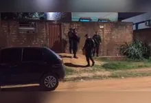 Um homem de 45 anos foi morto com uma facada no peito em Santarém. O enteado é o principal suspeito do crime.