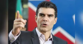 Hélder disse que “quem defende a democracia tem de abominar a ditadura de Maduro"