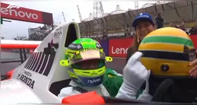 Lewis Hamilton pilotou modelo com que Ayrton Senna venceu o mundial de Fórmula 1