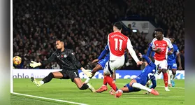 Arsenal e Chelsea empatam no clássico da rodada, um resultado que não foi bem para ambos.