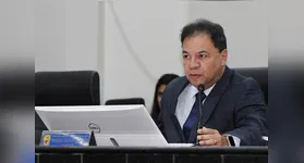 Deputado Chicão é reeleito presidente da Alepa para o biênio 2025-2027, garantindo a continuidade dos trabalhos legislativos.