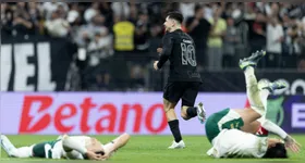 Corinthians vence o clássico, se distancia da zona e complica o rival, que briga pelo título