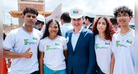 Ministro das Cidades, Jader Filho, com alunos do  Instituto Federal de Ciência e Tecnologia do Maranhão.