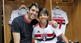 Kaká é ídolo do São Paulo, Milan e foi pentacampeão com a Seleção Brasileira. Luca mostra ter herdado o talento do pai