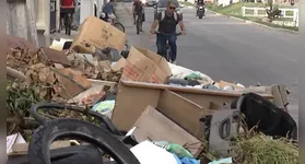 Amontoado de lixo no bairro 40 Horas, em Ananindeua, tem causado problemas aos moradores