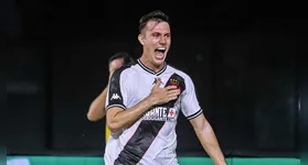 Lucas Piton é o melhor lateral-esquerdo atuando no futebol brasileiro