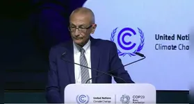 John Podesta, conselheiro de Política Climática Internacional dos EUA, afirmou que o país causa incertezas sobre preservação do clima