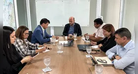 Raul Protázio Romão, e de Educação, Rossieli Soares, e suas equipes, estiveram reunidos nesta segunda-feira (6)