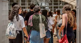 A resolução também estabelece mudanças nas avaliações, como o Exame Nacional do Ensino Médio (Enem) e o Sistema Nacional de Avaliação da Educação Básica (Saeb).