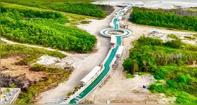 Imagem ilustrativa da notícia Salinas ganha passarela de acesso à Praia do Maçarico