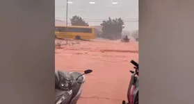 Na última quinta-feira (9), a cidade de Xinguara foi fortemente atingida por uma tempestade que provocou alagamentos em vários pontos.