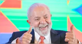 Lula está bem e se recuperando após novo procedimento.