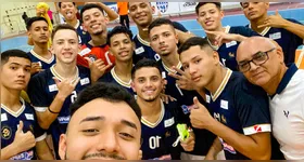 Equipe sub-20 do Remo comemora o título inédito da Taça Brasil de futsal