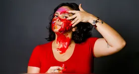 O show de Camila Barbalho marca a volta da artista aos palcos com trabalhos autorais.