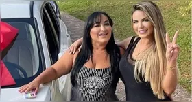 A influenciadora Deolane Bezerra e a mãe, Solange Bezerra, estão sendo investigadas na CPI das Bets.