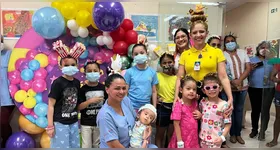 "Dia do cabelo maluco" alegrou crianças e adultos no Holspital Oncológico Infantio Octávio Lobo (Hoiol) em Belém.