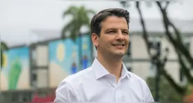 Eduardo Pimentel foi eleito com 57,31% dos votos válidos.