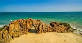 Sim, Jericoacoara é um dos principais pontos turísticos do Brasil e do Ceará.