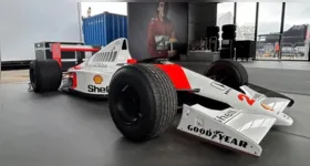 O McLaren MP4/5B foi o carro com o qual Ayrton Senna conquistou o bicampeonato na temporada de 1990.