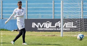 O goleiro Matheus Nogueira está entre os jogadores do Paysandu cujos contratos expiram neste final de ano.