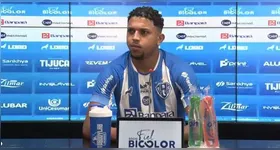 O zagueiro Pedro Romano não teve muitas oportunidades ao longo da temporada 2024 no Paysandu.