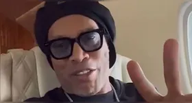 Ronaldinho publicou vídeo nas redes sociais confirmando presença na COP29, que está sendo realizada no Azerbaijão.