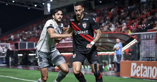 Imagem ilustrativa da notícia No fim, Atlético-GO bate Atlético-MG em Goiânia