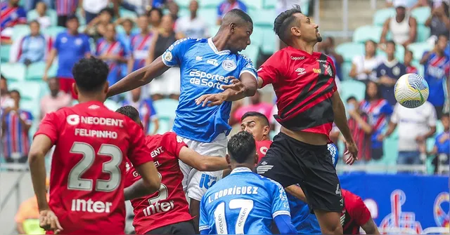 Imagem ilustrativa da notícia Bahia empata no fim e embola briga na Libertadores