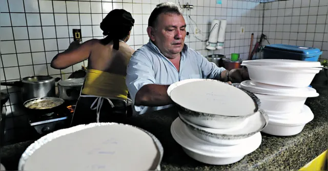 Imagem ilustrativa da notícia Fim de ano gera aumento na alimentação fora do lar
