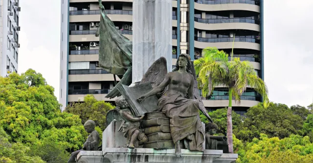 Imagem ilustrativa da notícia Monumentos fazem parte da paisagem de Belém e da história