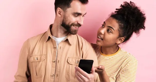 Imagem ilustrativa da notícia Homem denuncia Tinder no Procon após 4 anos sem encontros