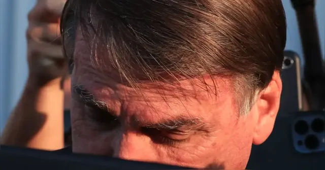 Imagem ilustrativa da notícia STF deve julgar Bolsonaro em 2025 para evitar ano eleitoral