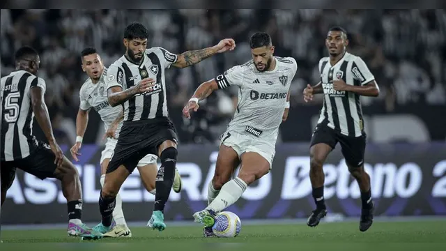 Imagem ilustrativa da notícia Atlético-MG e Botafogo duelam sob pressão antes da final