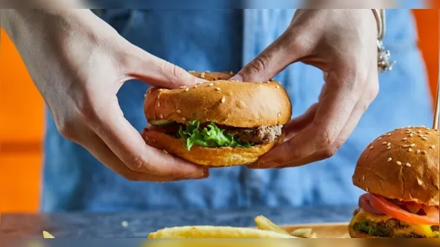 Imagem ilustrativa da notícia A bactéria que provocou um surto de infecção no McDonalds