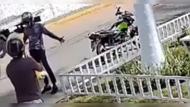 Imagem ilustrativa da notícia Policial se nega a pagar corrida de R$ 7 e mata motociclista