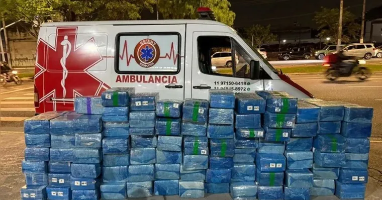 Imagem ilustrativa da notícia Polícia apreende ambulância com 1,5 tonelada de maconha