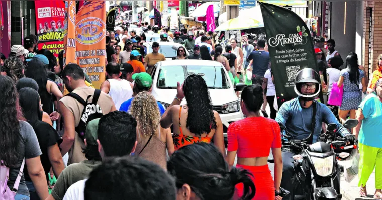 Imagem ilustrativa da notícia Natal: compras de última hora movimentam comércio de Belém