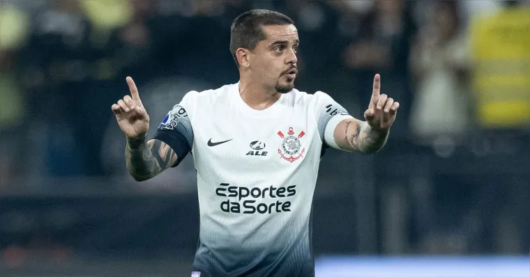 Imagem ilustrativa da notícia Corinthians decide negociar Fagner com o Cruzeiro