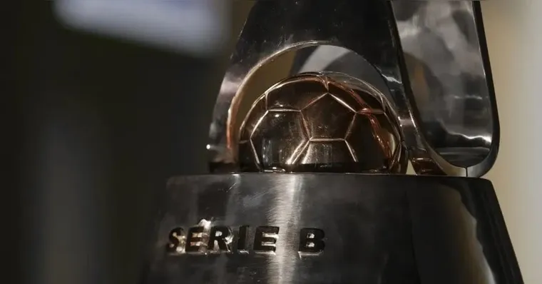 Imagem ilustrativa da notícia A Série B 2025 desafia Remo e Paysandu com longas viagens
