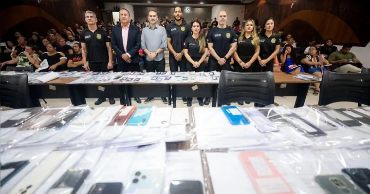 Imagem ilustrativa da notícia Polícia entrega mais de 400 celulares recuperados em Belém