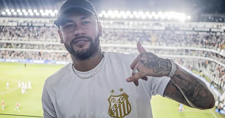 Imagem ilustrativa da notícia Neymar assina com o Santos em 2025, garante dirigente