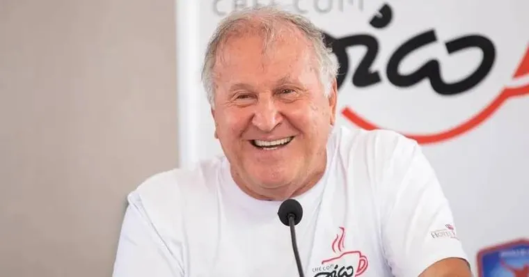 Imagem ilustrativa da notícia Troféu do Campeonato Carioca de 2025 leva o nome de Zico