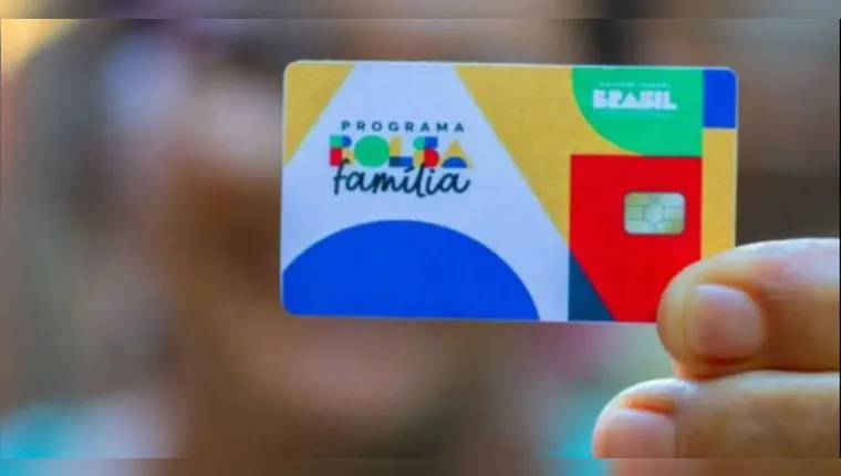 Imagem ilustrativa da notícia Bolsa Família: confira se você receberá antes do Natal