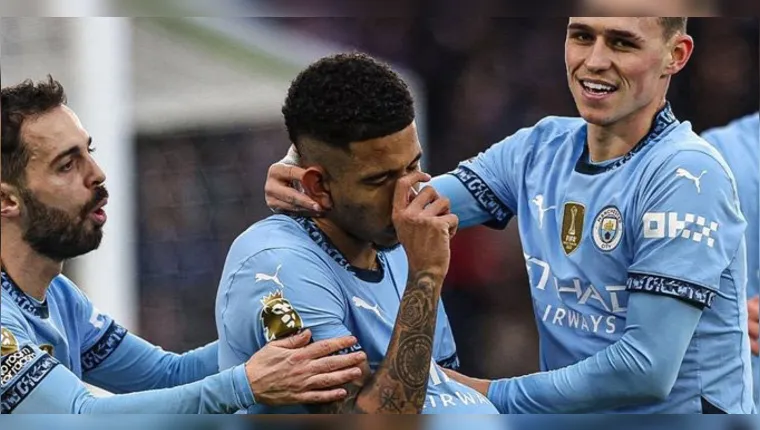 Imagem ilustrativa da notícia Savinho brilha e Manchester City volta a vencer após 25 dias