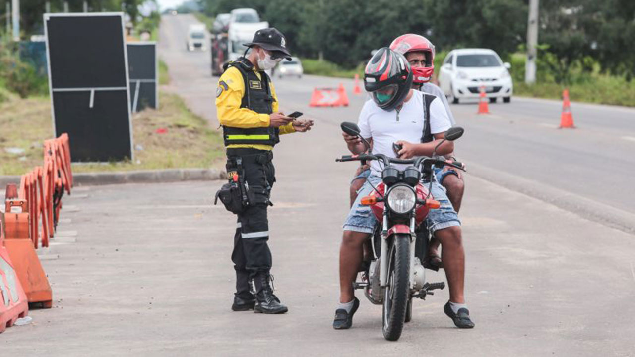 A fiscalização nas principais rodovias estaduais já está reforçada.
