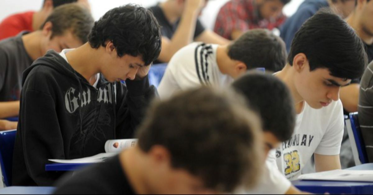 O local de prova foi divulgado no Cartão de Confirmação de Inscrição no último dia 22, na página do participante.