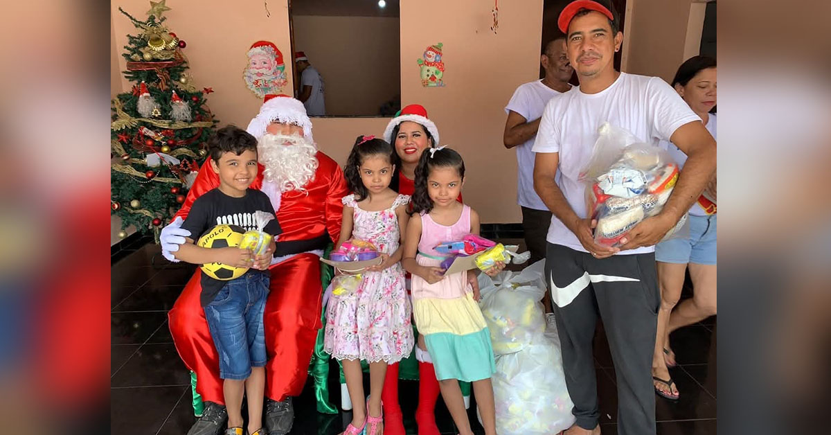 Amigos se reúnem para mais uma edição do projeto Natal Solidário dos Amigos da 41, em Ananindeua, Região Metropolitana de Belém.