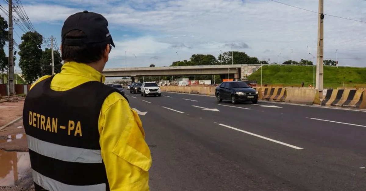 Iniciativa compreende sinalizações vertical, horizontal e semafórica e contribui para um tráfego mais organizado