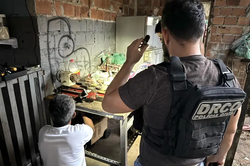 A operação de combate à facções criminosas aconteceu na região do bairro do Aurá